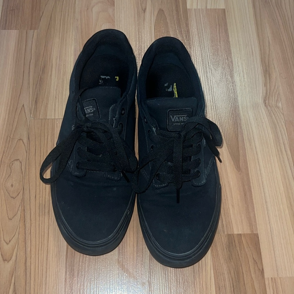 Men’s size 10 deluxe comfort vans sneaker